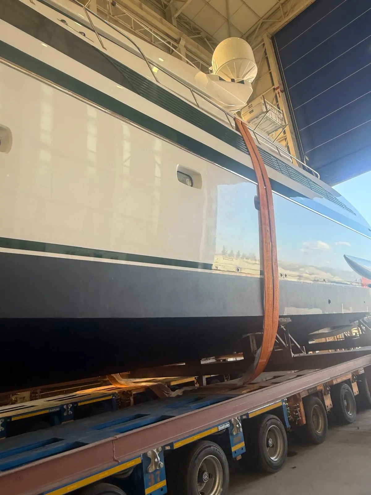 YACHTLEY proje görseli